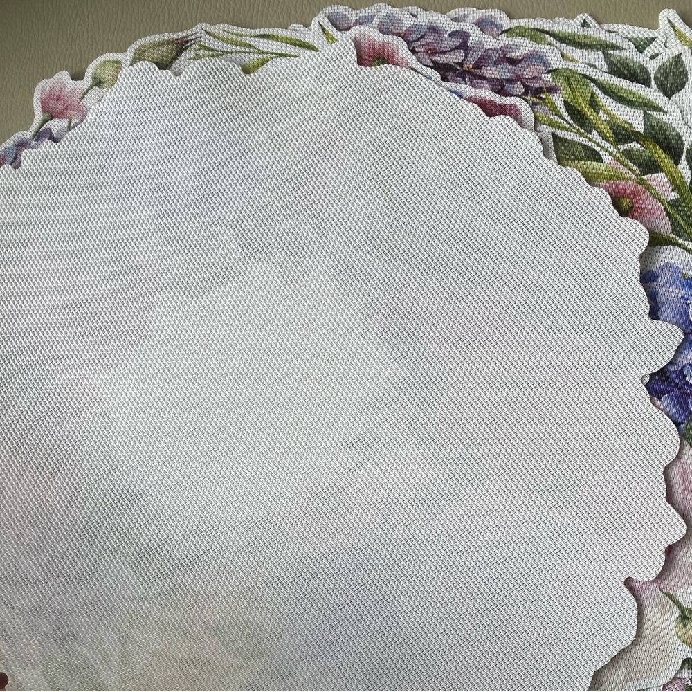 Hydrangea placemats - Picture 3 of 4
